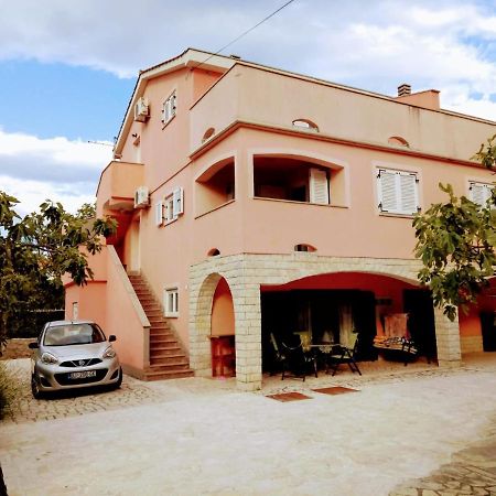 Apartments Ivanka G Malinska Luaran gambar